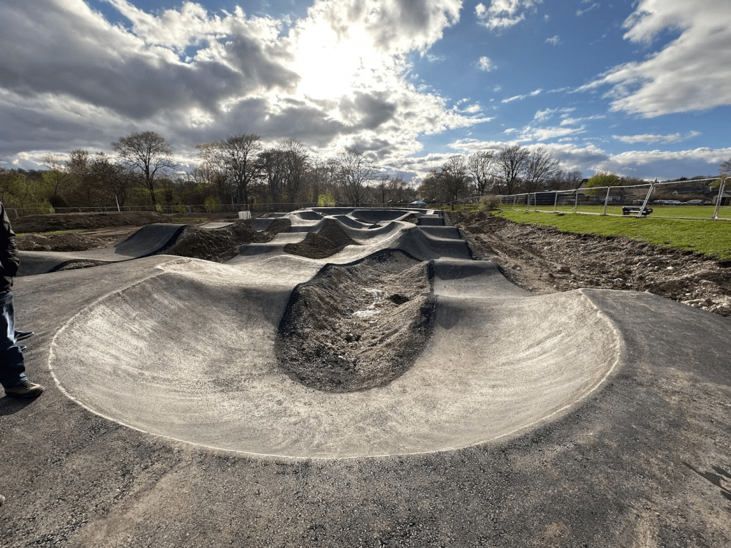 A photo of Ellon Wheel Park showing the curvy undulating bike path.